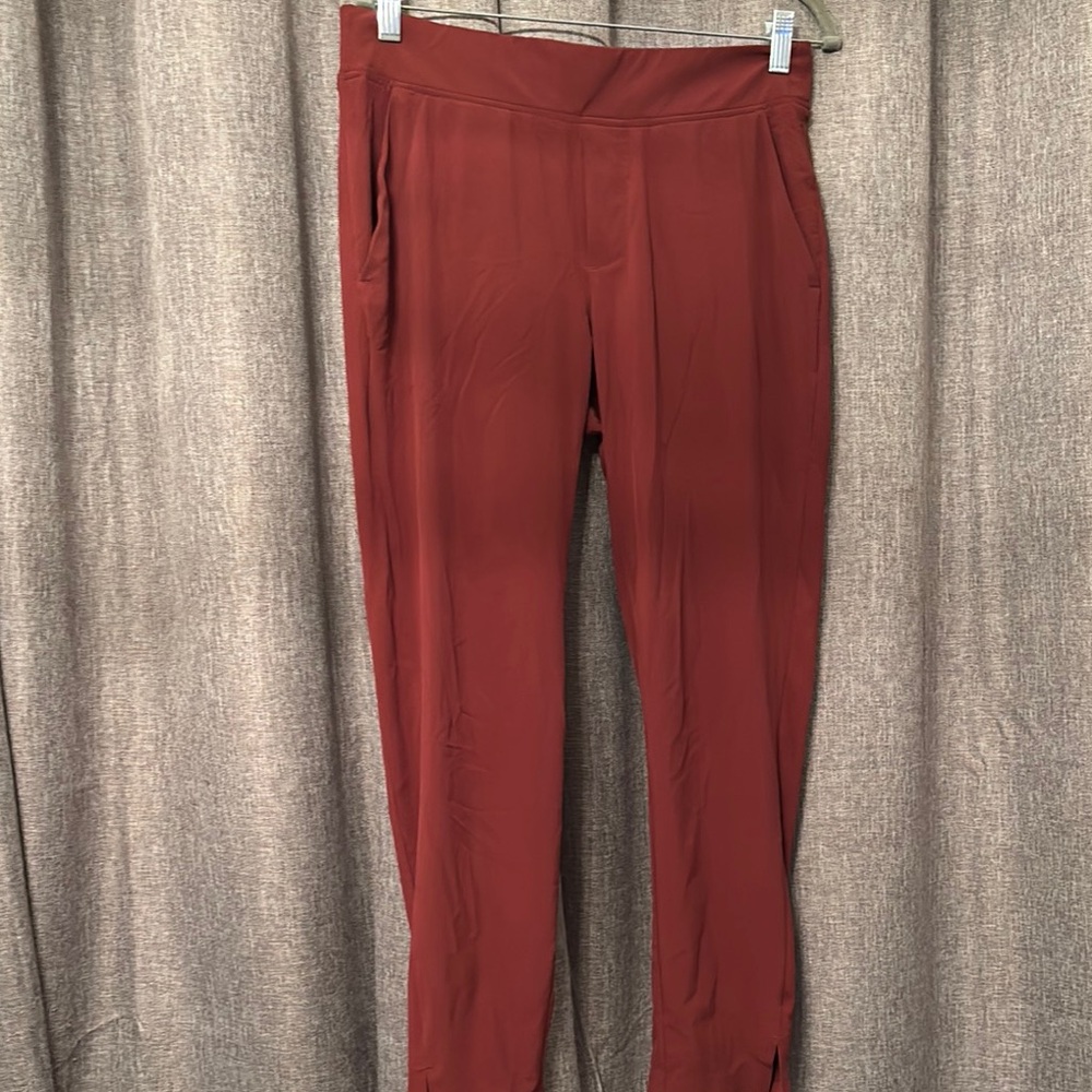 Athleta Women's Rust Pants